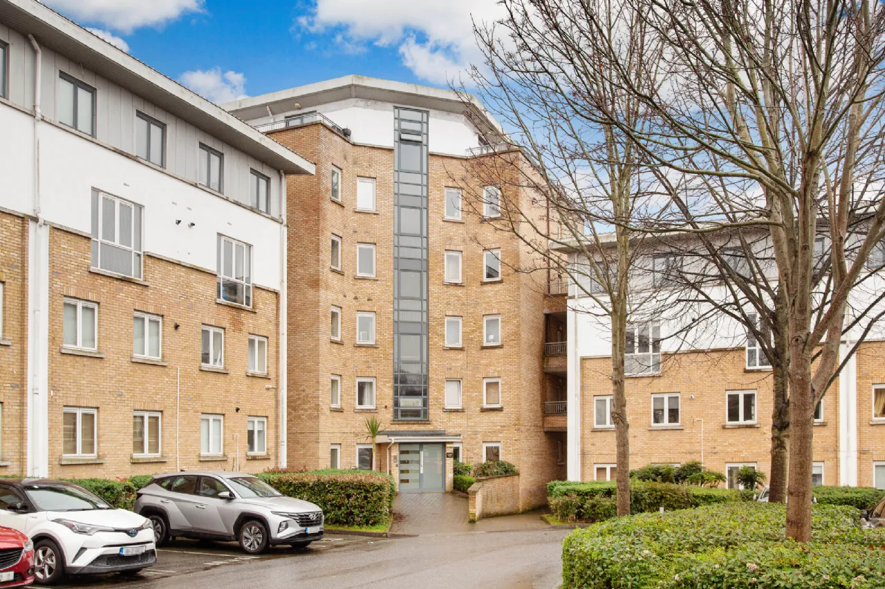 Photo of 1 Scariff Hall, Waterville Hall, Blanchardstown, Dublin 15, D15F409