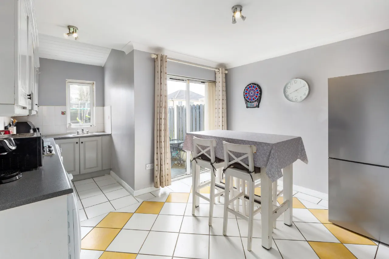 Photo of 10 Manorfields Dale, Clonee, Dublin 15, D15 N2T3