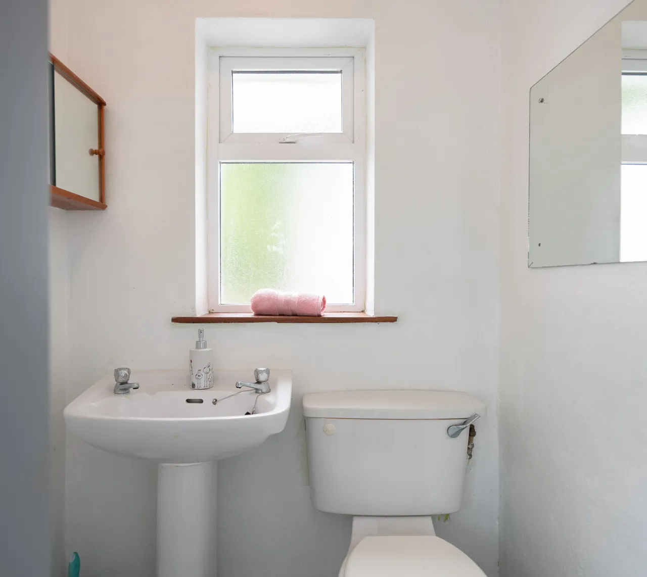 Photo of Woodside House, Sound Road, Kenmare, County Kerry, V93 X2R8