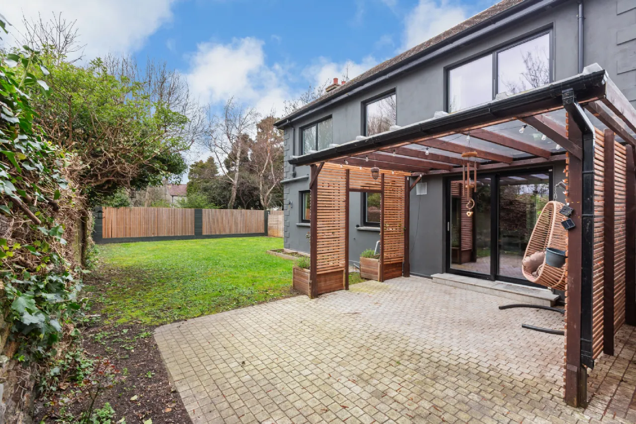 Photo of Spinoza, Convent Lane, Rathfarnham, Dublin 14, D14 K5K2