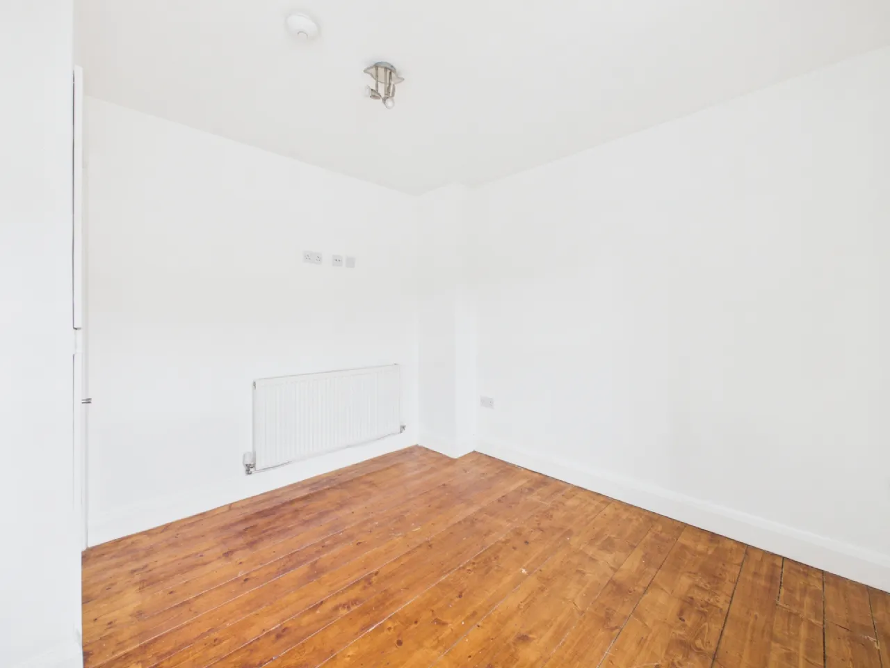 Photo of 34 Grattan Terrace, Francis St, Waterford, X91 W83H