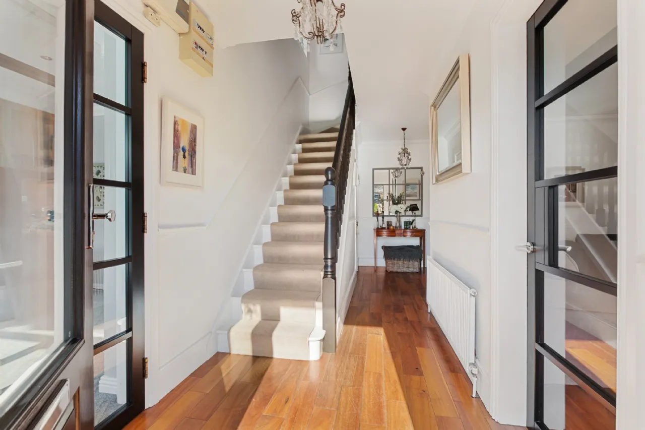 Photo of 19 Woodstown Close, Knocklyon, Dublin 16, D16Y077