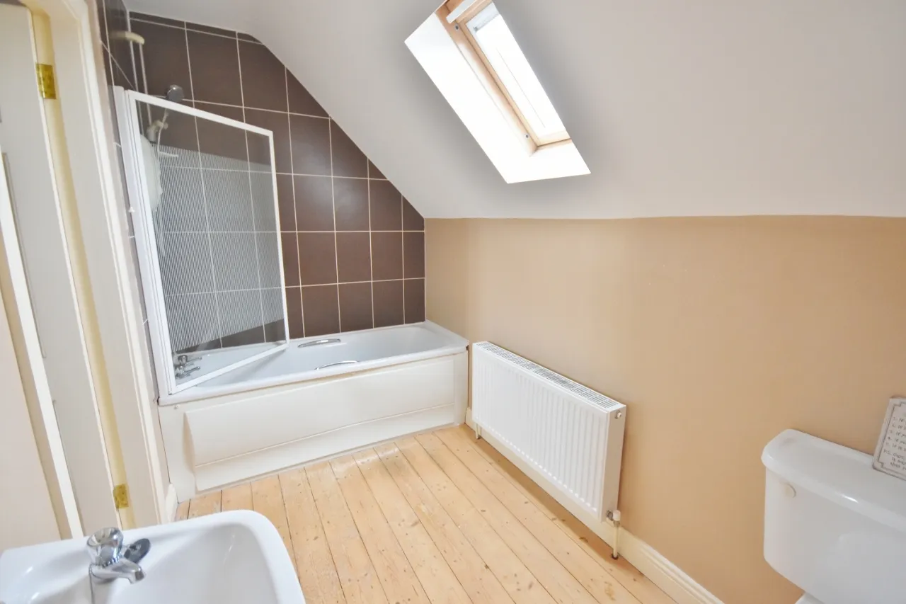 Photo of 9 Woodfield Park, Newcastle West, Co Limerick, V42 EY42