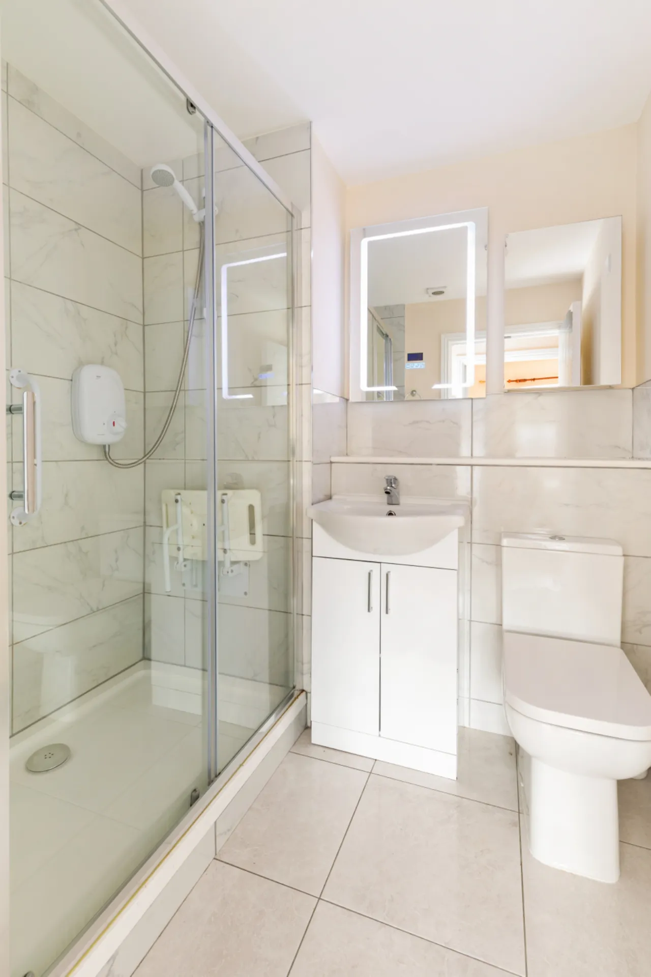 Photo of 41 The Waterside, Charlotte Quay, Dublin 4, D04 KF88