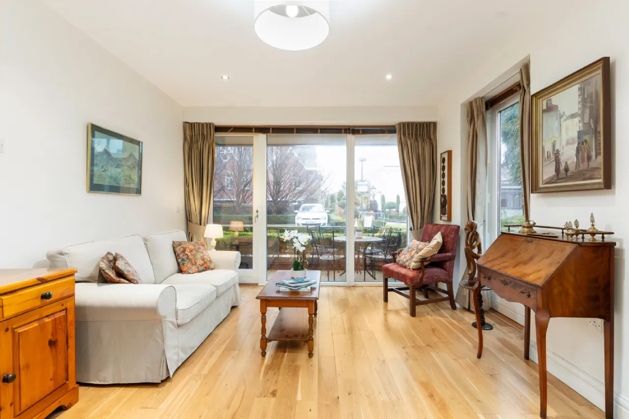 Photo of 74 Bloomfield Park, Bloomfield Avenue, Donnybrook, Dublin 4, D04 K6F4