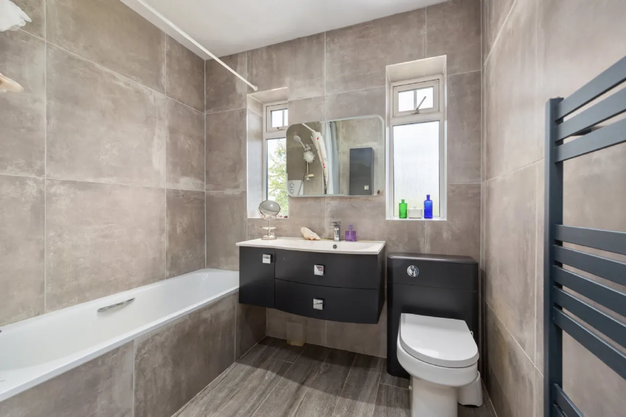 Photo of 70 Kimmage Road West, Kimmage, Dublin 12, D12 XN5C
