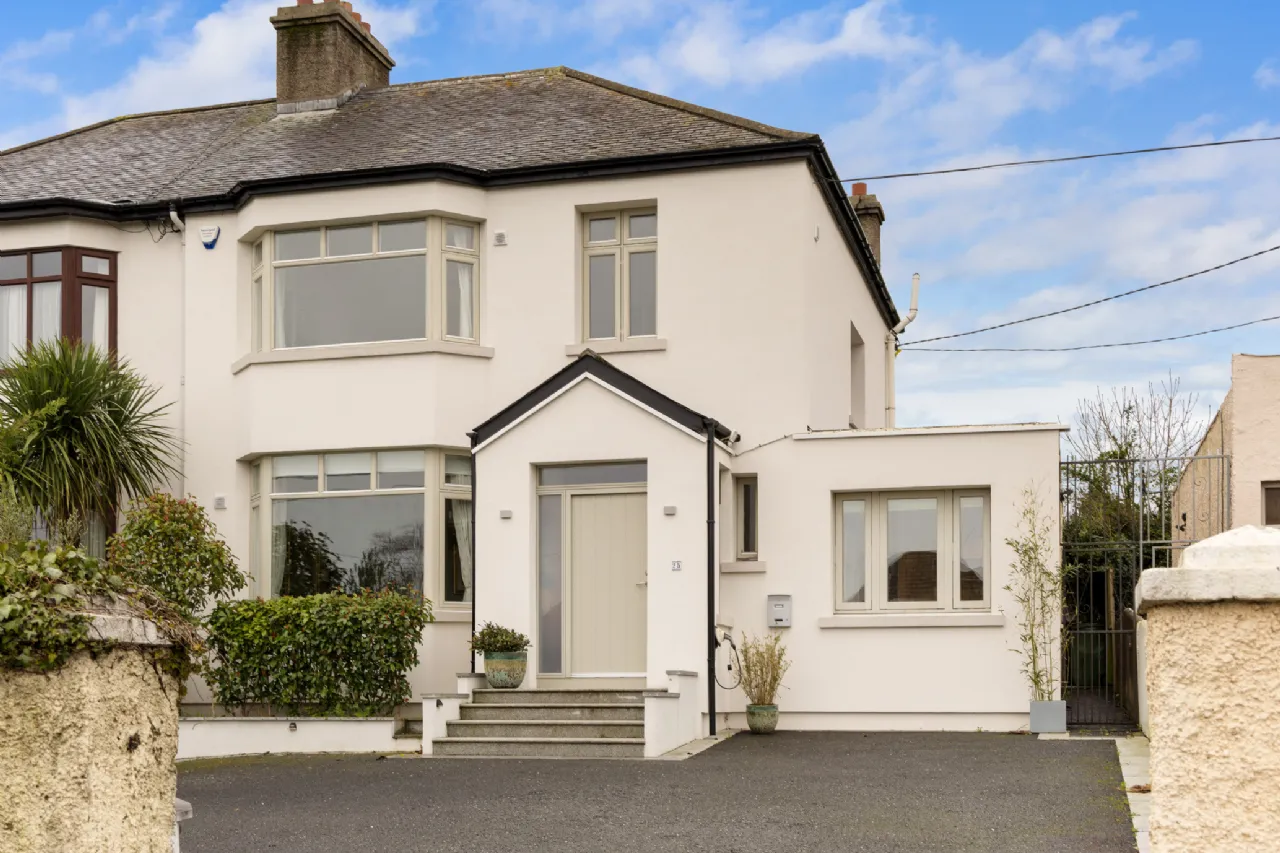 Photo of 25 Mounttown Road Lower, Dun Laoghaire, Co Dublin, A96E6T4