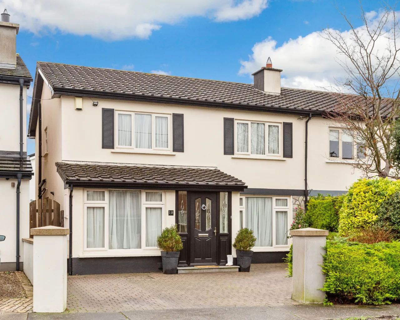 Photo of 19 Pecks Lane, Castleknock, Dublin 15, D15 KXV8