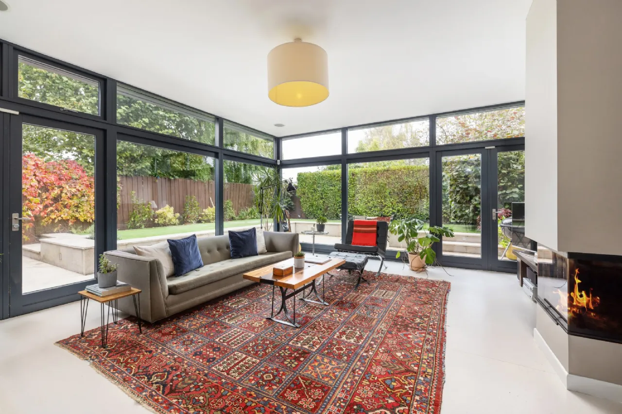 Photo of 61 Ailesbury Grove, Dundrum, Dublin 16, D16 YY24