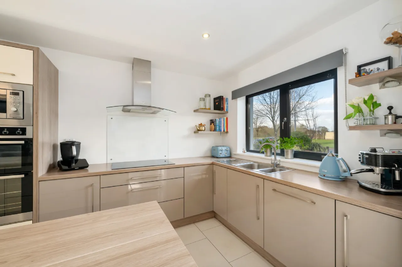 Photo of 10 Manor Lane, Grange Manor, Ovens, Cork, P31P659