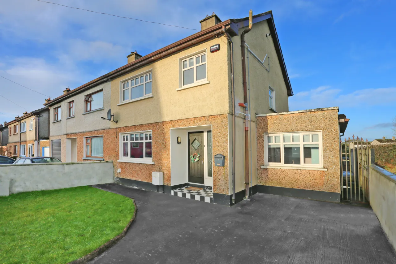 Photo of 21 Lyradane Avenue, Woodview, Limerick, V94 C7WX