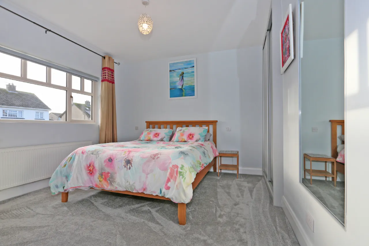 Photo of 21 Lyradane Avenue, Woodview, Limerick, V94 C7WX