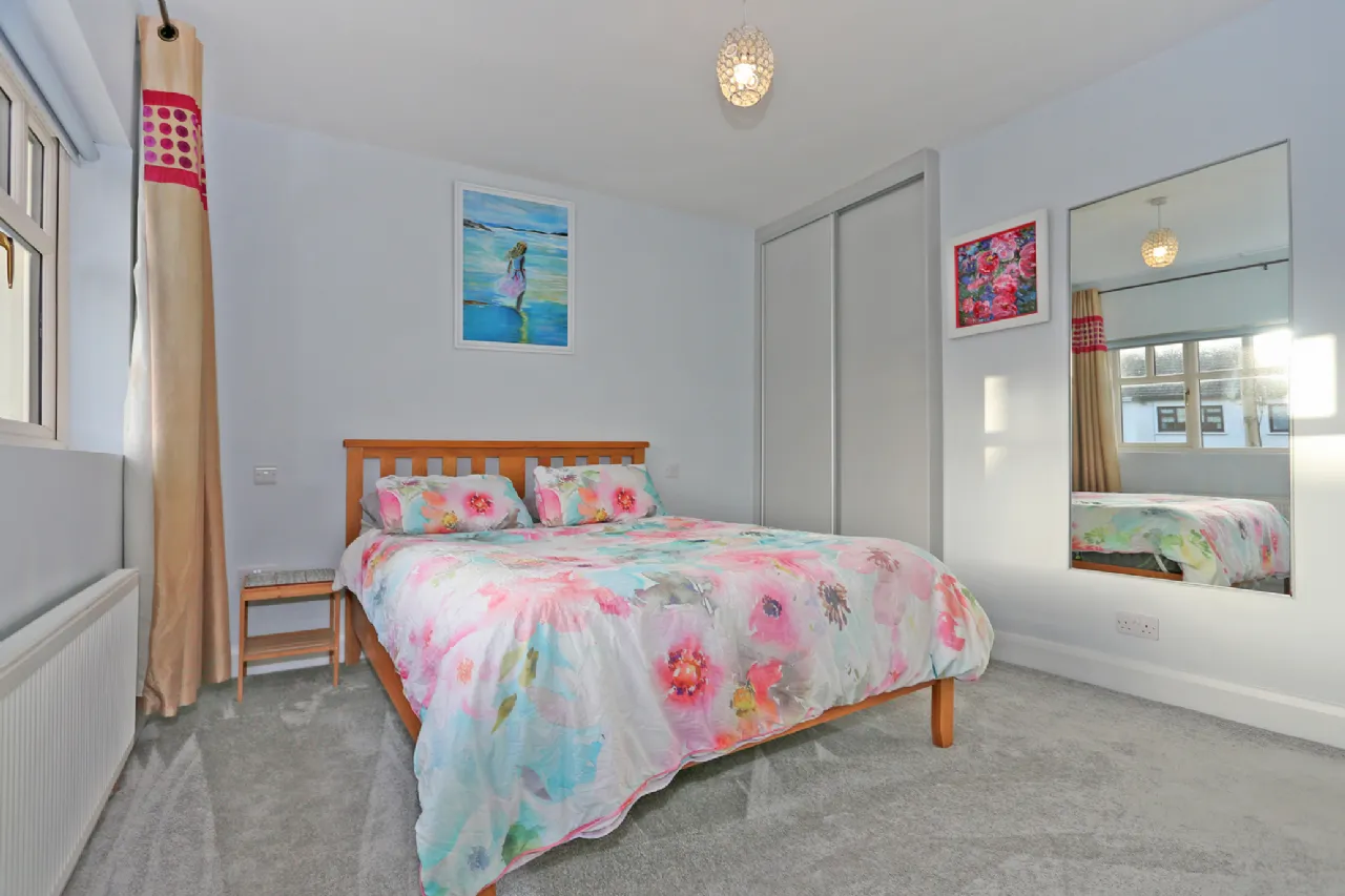 Photo of 21 Lyradane Avenue, Woodview, Limerick, V94 C7WX