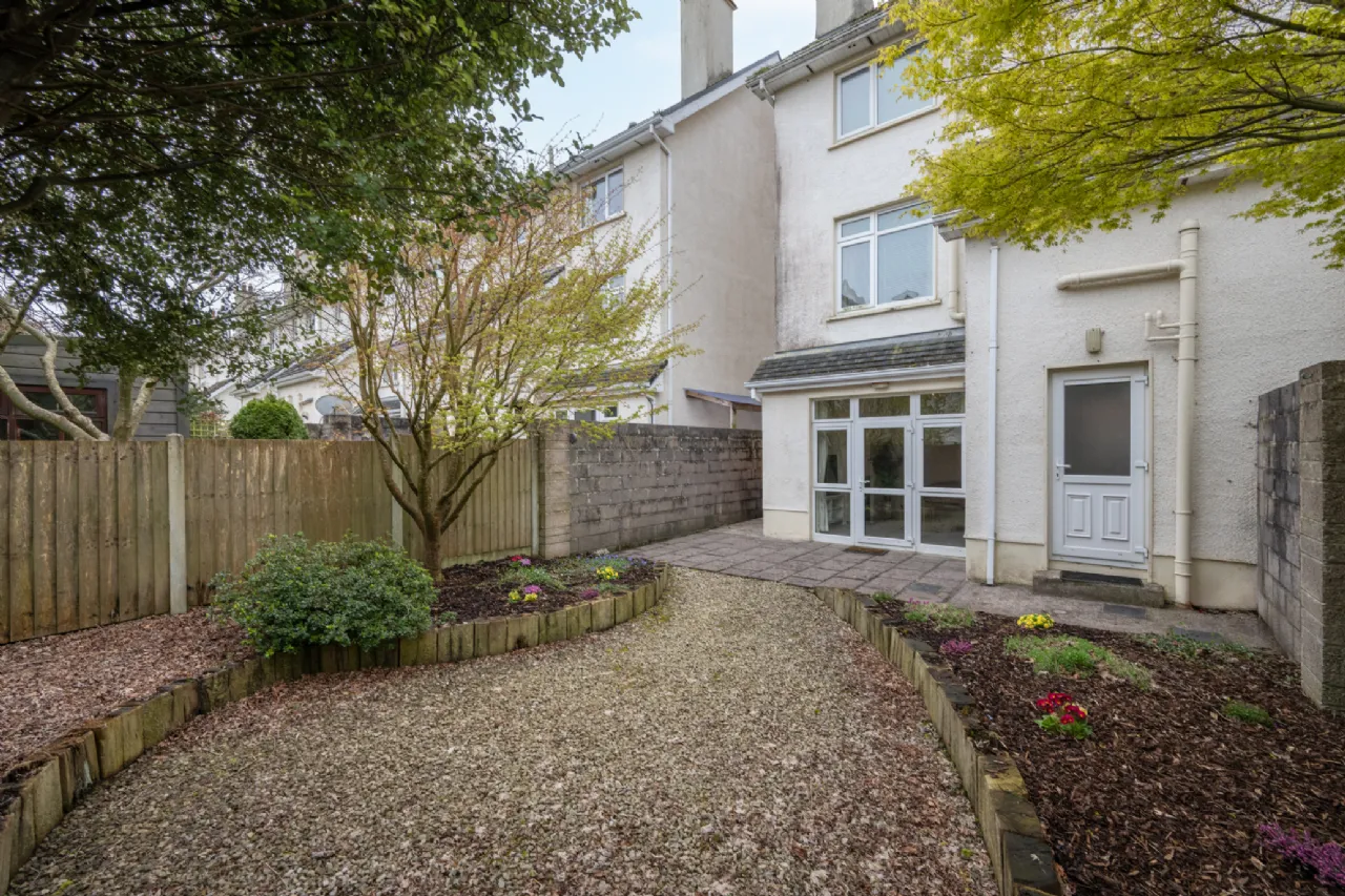 Photo of 71 Leslies Arch, Old Quarter, Ballincollig, Cork, P31DK72