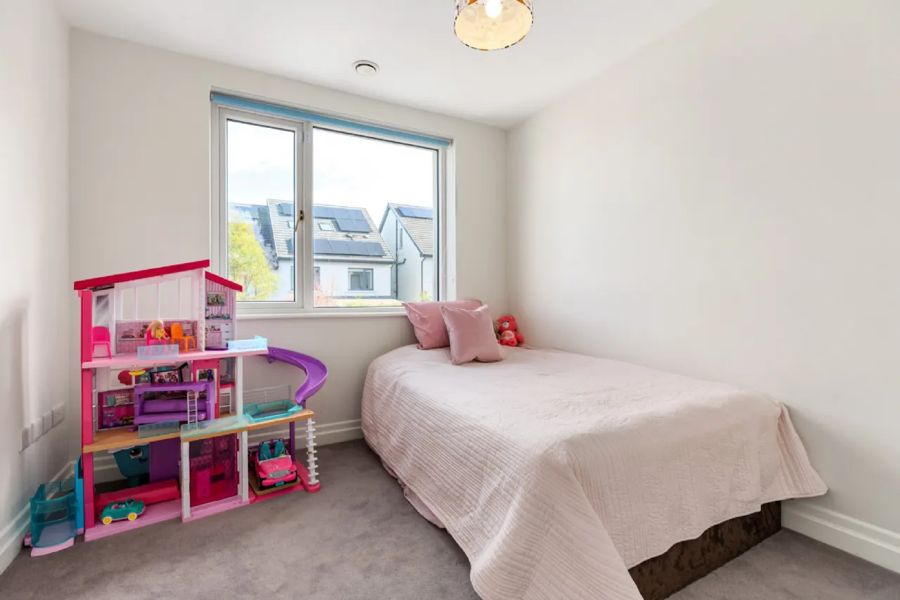 Photo of 2 Knockrabo Court, Goatstown Road, Goatstown, Dublin 14, D14 X2E1