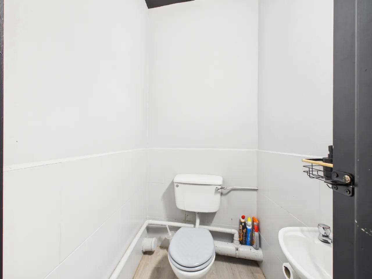 Photo of Barber Retail Unit, (Tenant Unaffected), Turnpike Road, Ennis, Co. Clare., V95 KW01