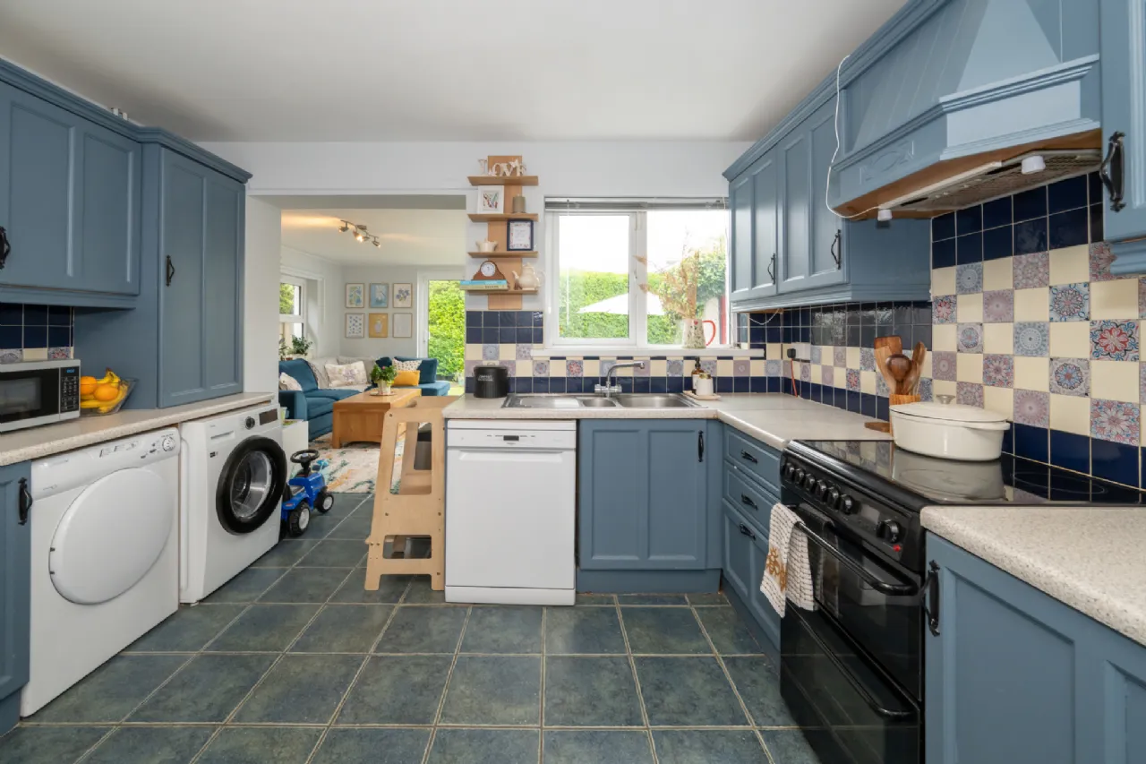 Photo of 27 Parkway Drive, Model Farm Road, Cork, T12VAX2