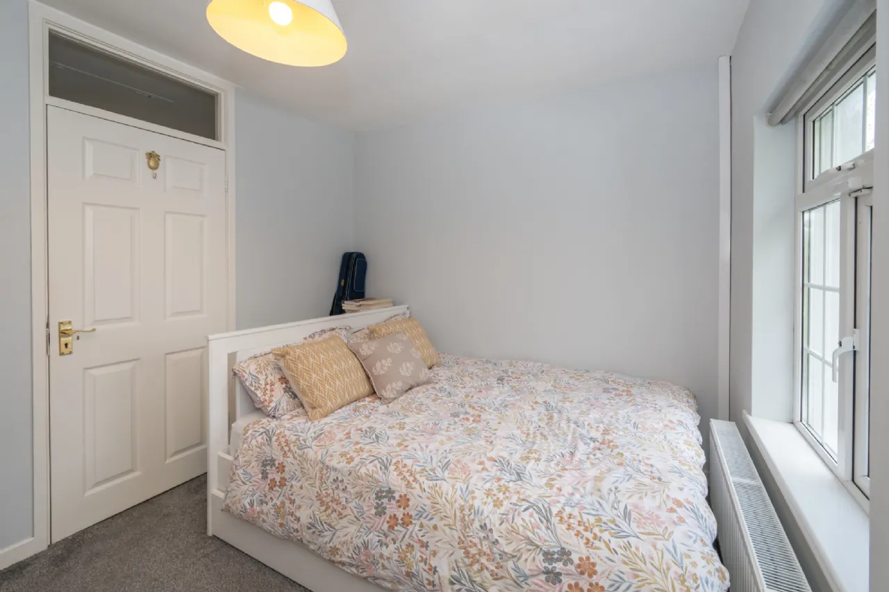 Photo of 27 Parkway Drive, Model Farm Road, Cork, T12VAX2