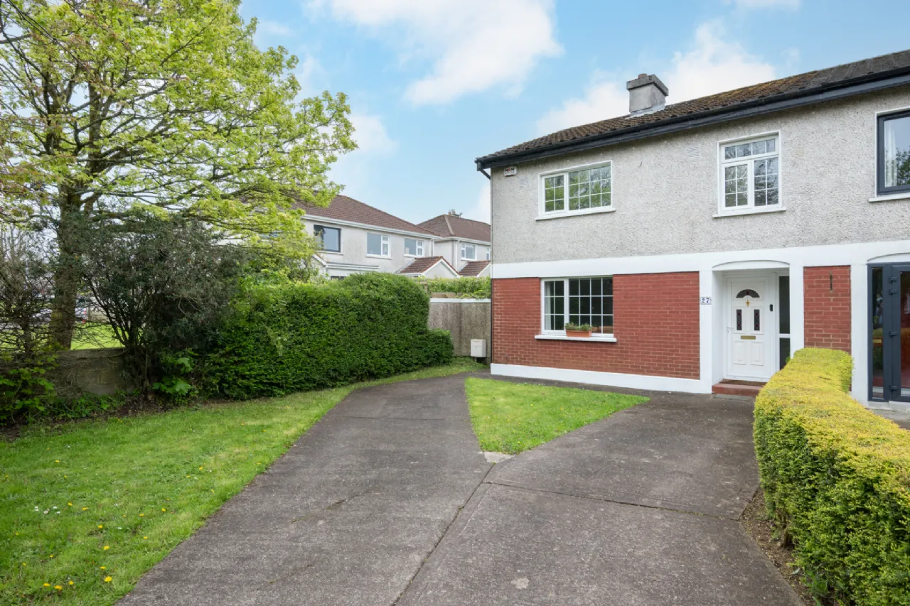 Photo of 27 Parkway Drive, Model Farm Road, Cork, T12VAX2