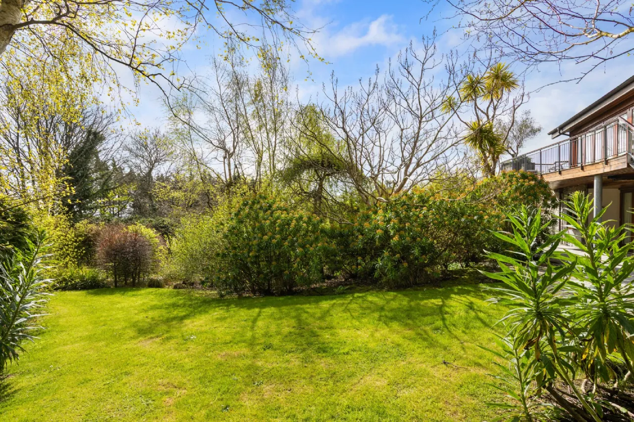 Photo of Granum, 21 Killiney Heath, Killiney, Co Dublin, A96D5Y3