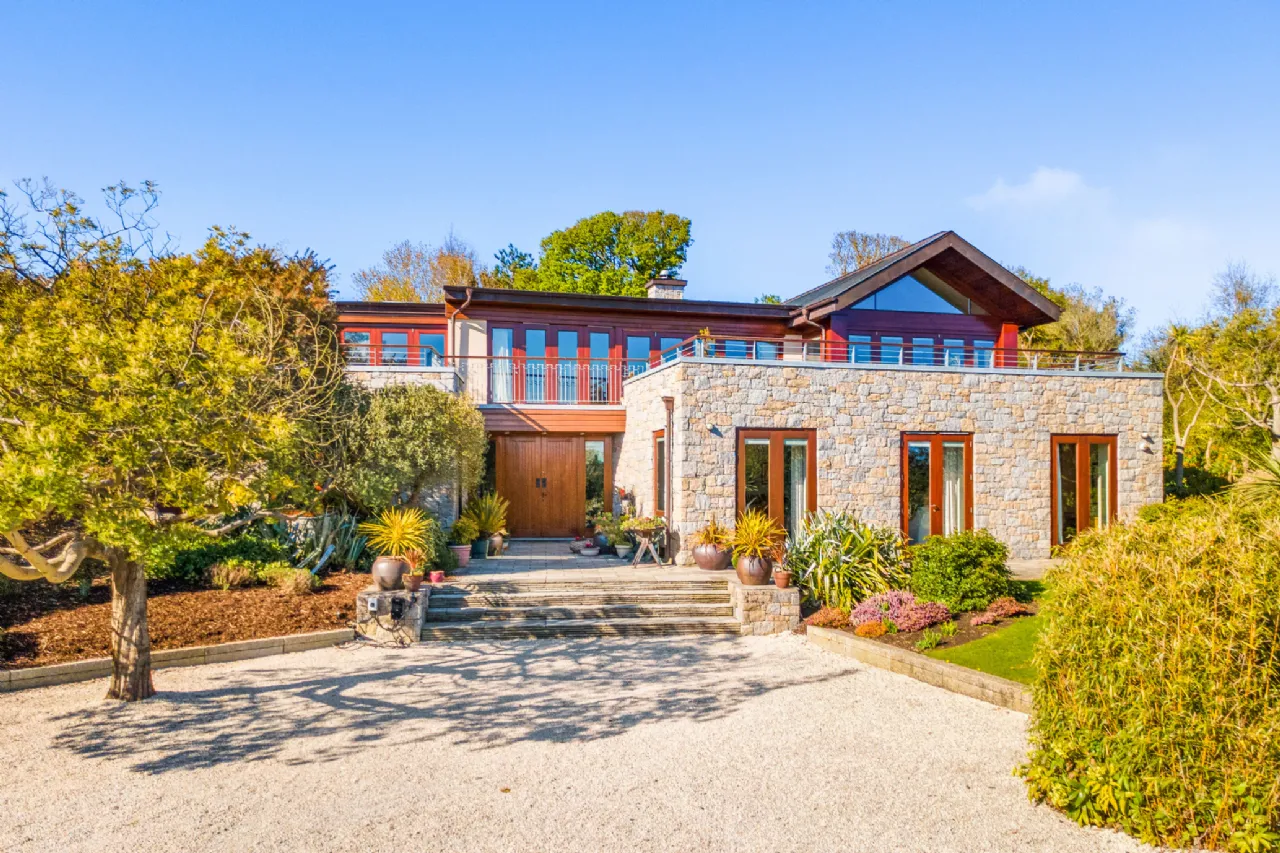 Photo of Granum, 21 Killiney Heath, Killiney, Co Dublin, A96D5Y3