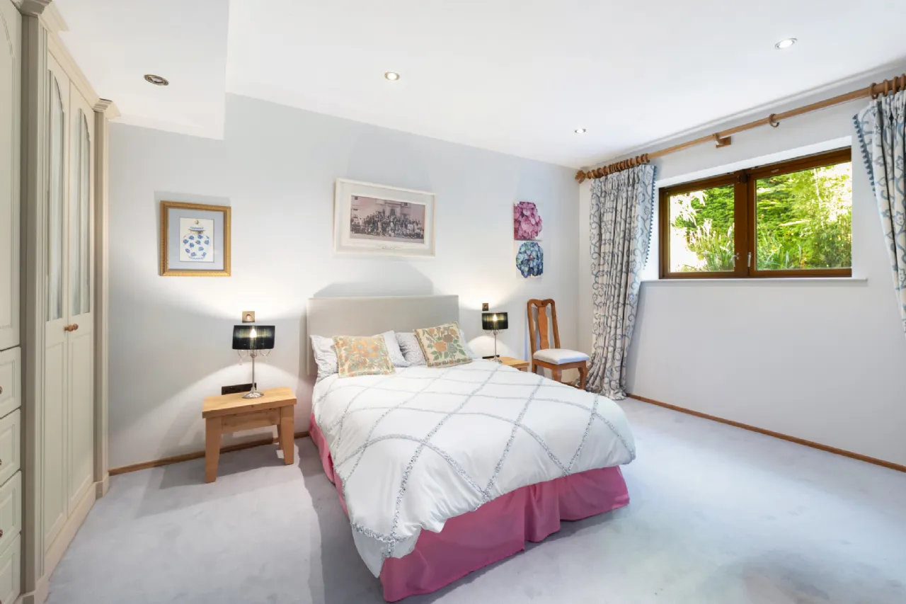 Photo of Granum, 21 Killiney Heath, Killiney, Co Dublin, A96D5Y3