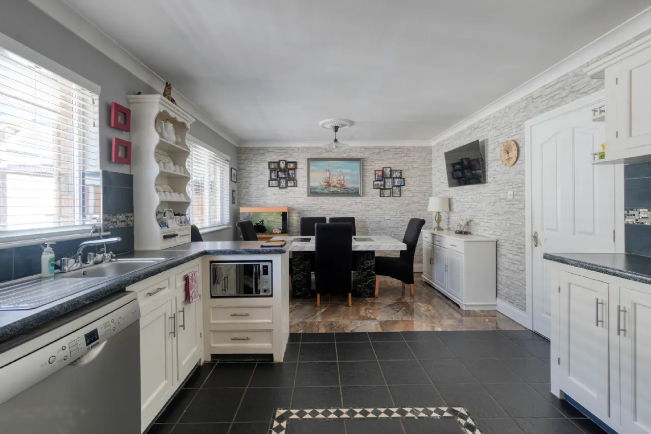 Photo of 28 Esker Gate,, Mountmellick ,, Co.Laois, R32 AH59