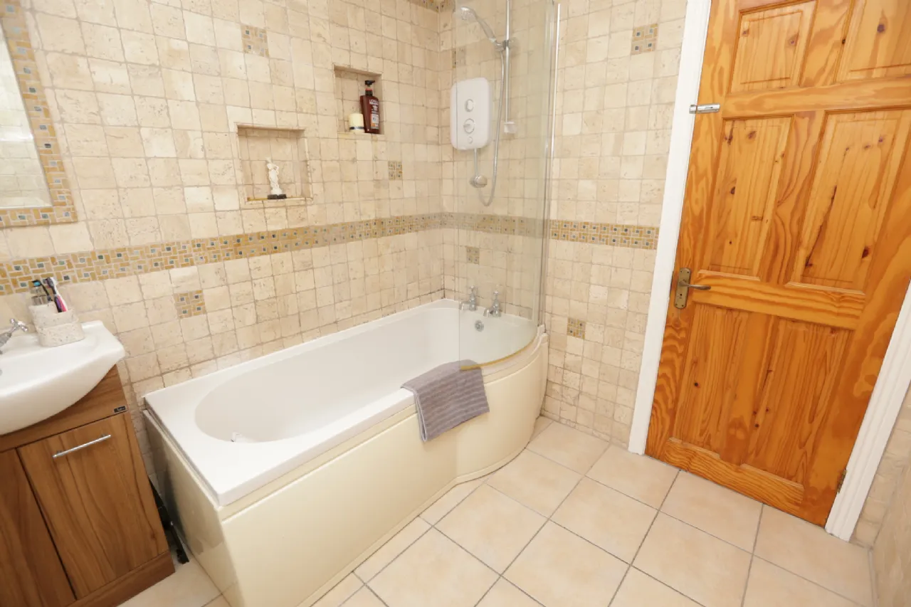 Photo of 11 The Lawn, Sevitt Hall, Bettystown, Co Meath, A92 A0E4
