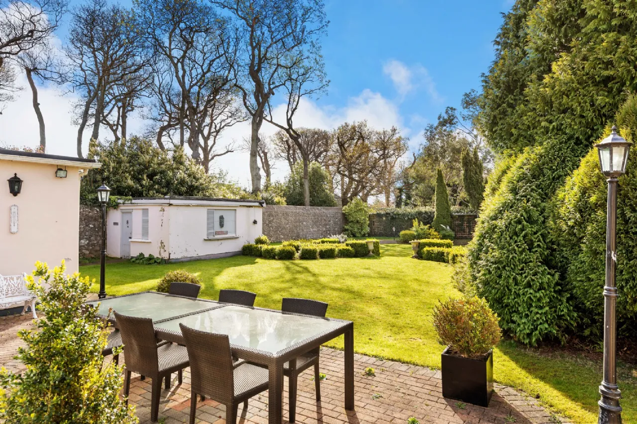 Photo of Ardette, Claremont Pines, Foxrock, Dublin 18, D18Y6K8