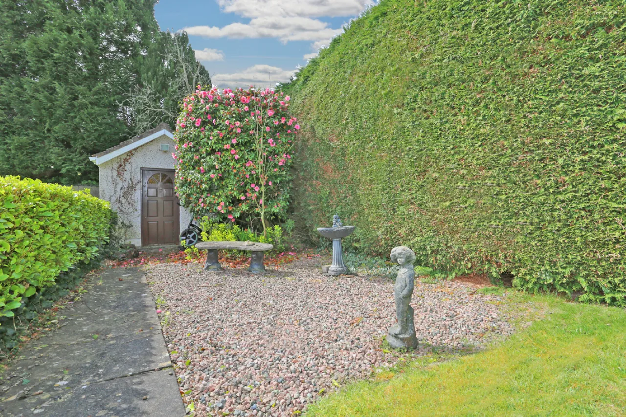 Photo of Ardnahinch, 1 Golf Links Road, Castletroy, Limerick, V94 WK0D