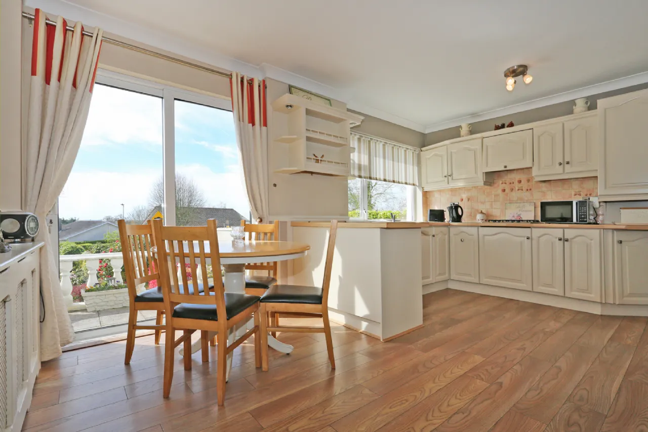 Photo of Ardnahinch, 1 Golf Links Road, Castletroy, Limerick, V94 WK0D