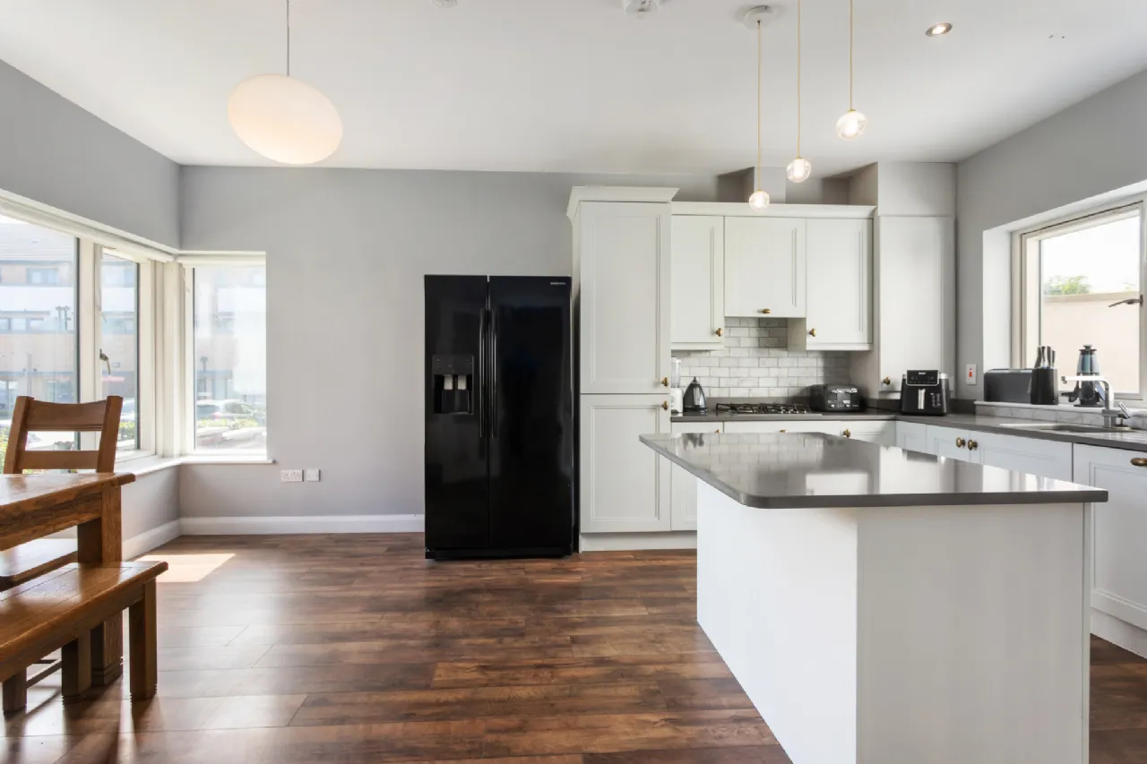 Photo of 1 Willow Glen, Glenamuck Road, Carrickmines, Dublin 18, D18 TVX4