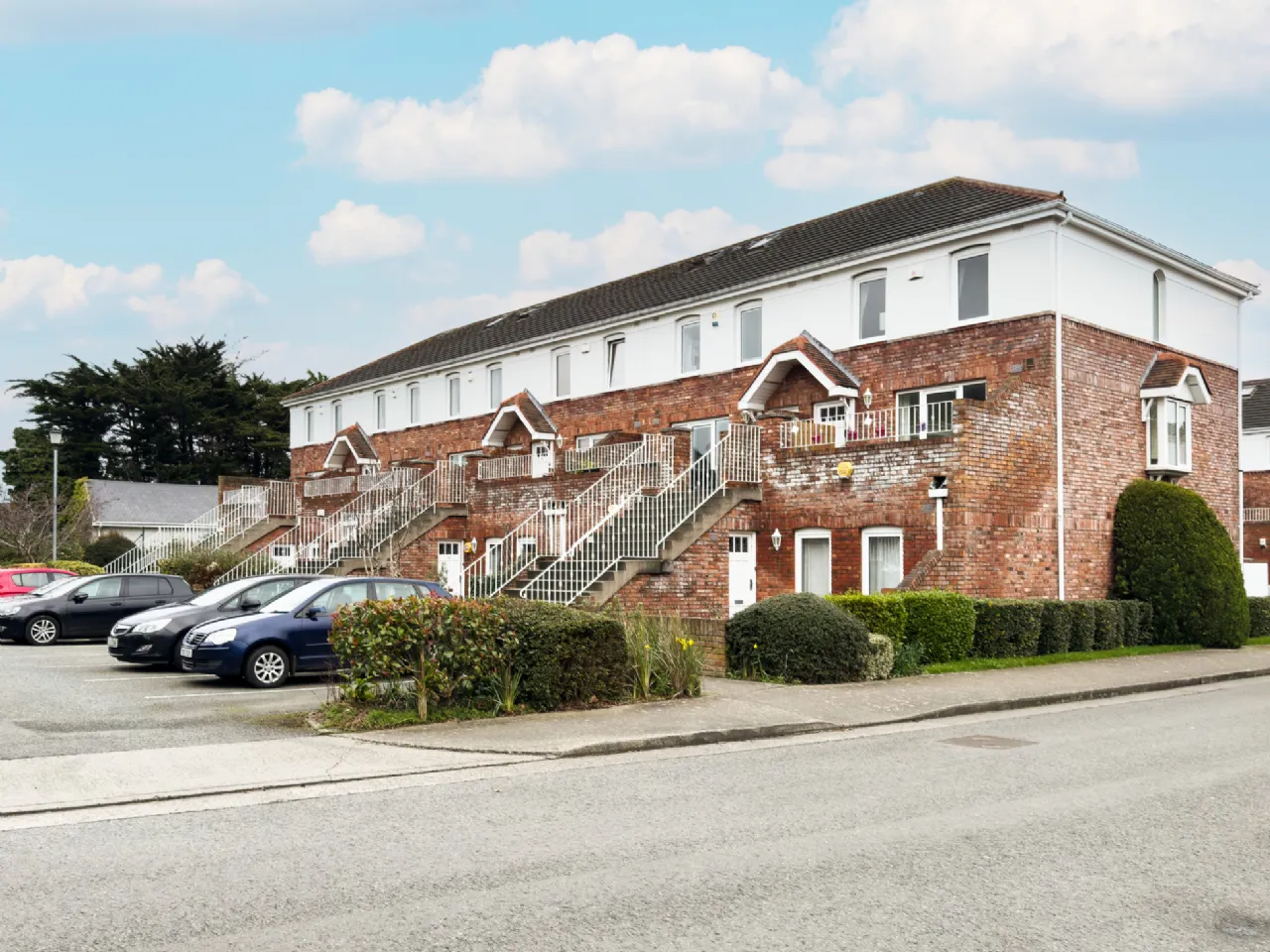 Photo of 32 Abbeyfield, Milltown, Dublin 6, D06 WY90