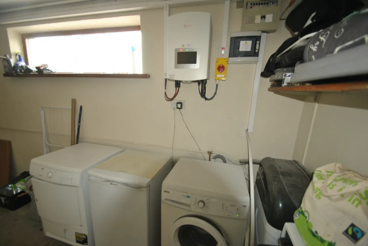 Photo of Birr Road, Roscrea, Co Tipperary, E53 A319