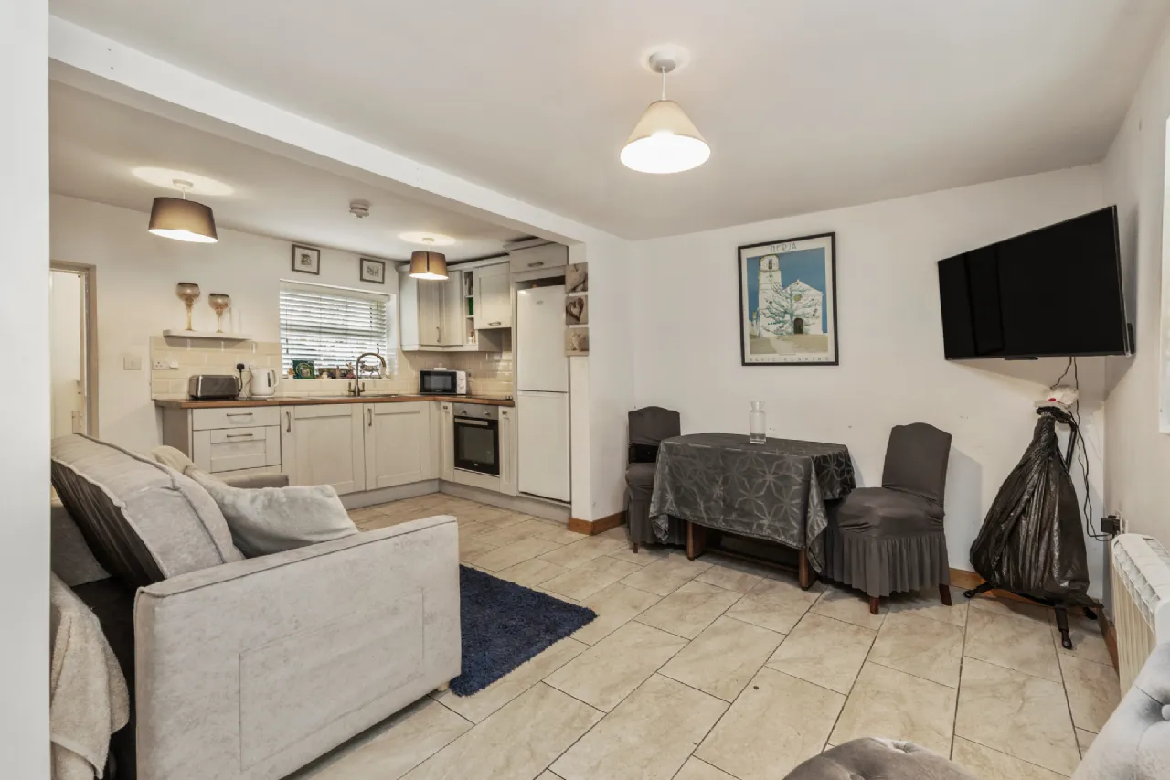 Photo of 2 Chapel Lane, New Ross, Co. Wexford, Y34 FH05