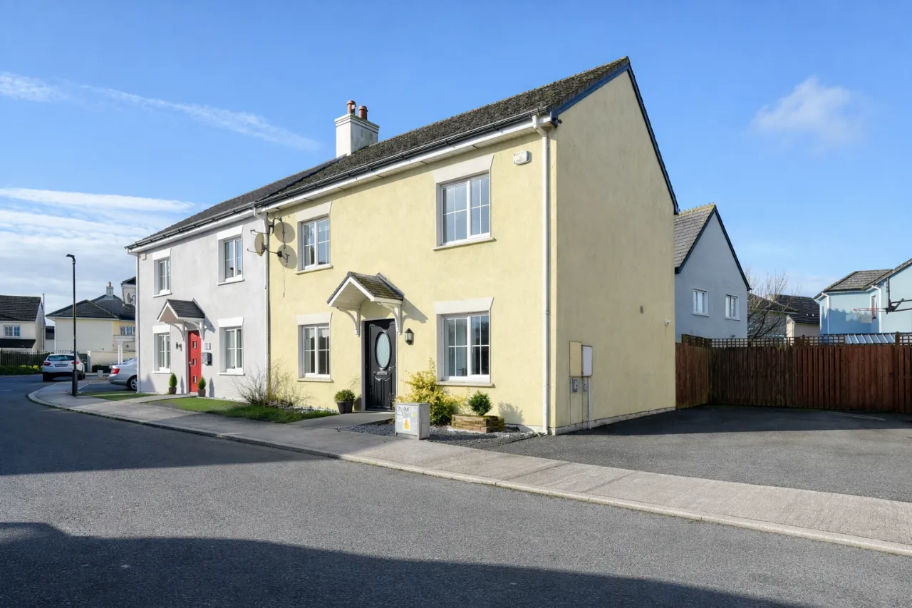 Photo of 2 Clondarrig Court,, Bellingham,, Portlaoise,, Co. Laois, R32W95R