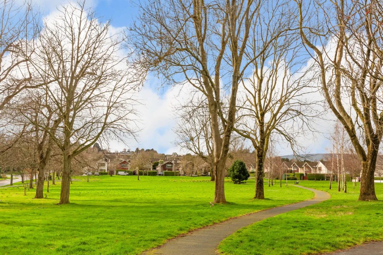 Photo of 2 Kerrymount Green, Foxrock, Dublin 18, D18 Y6N3