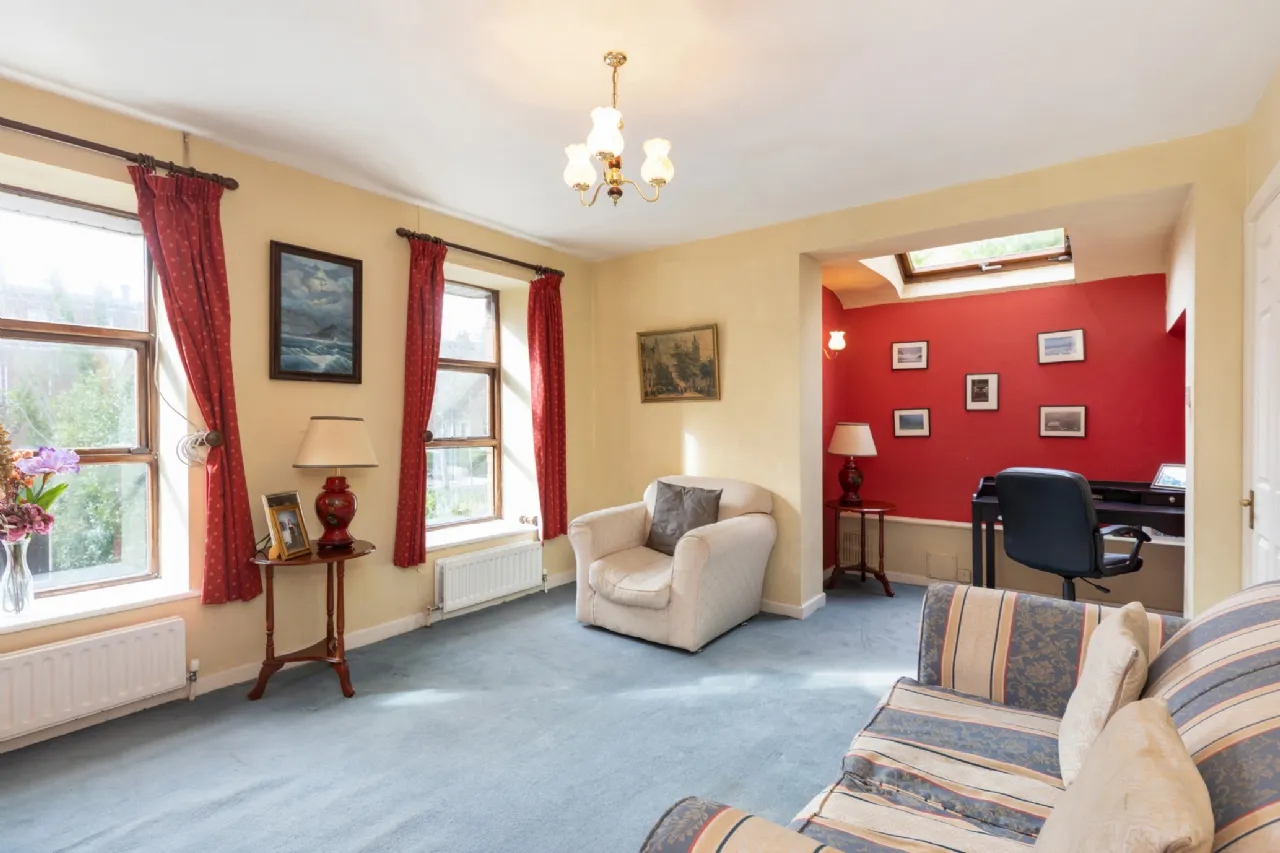 Photo of Beiginis, 14 Raglan Road, Ballsbridge, Dublin 4, D04 N5W0