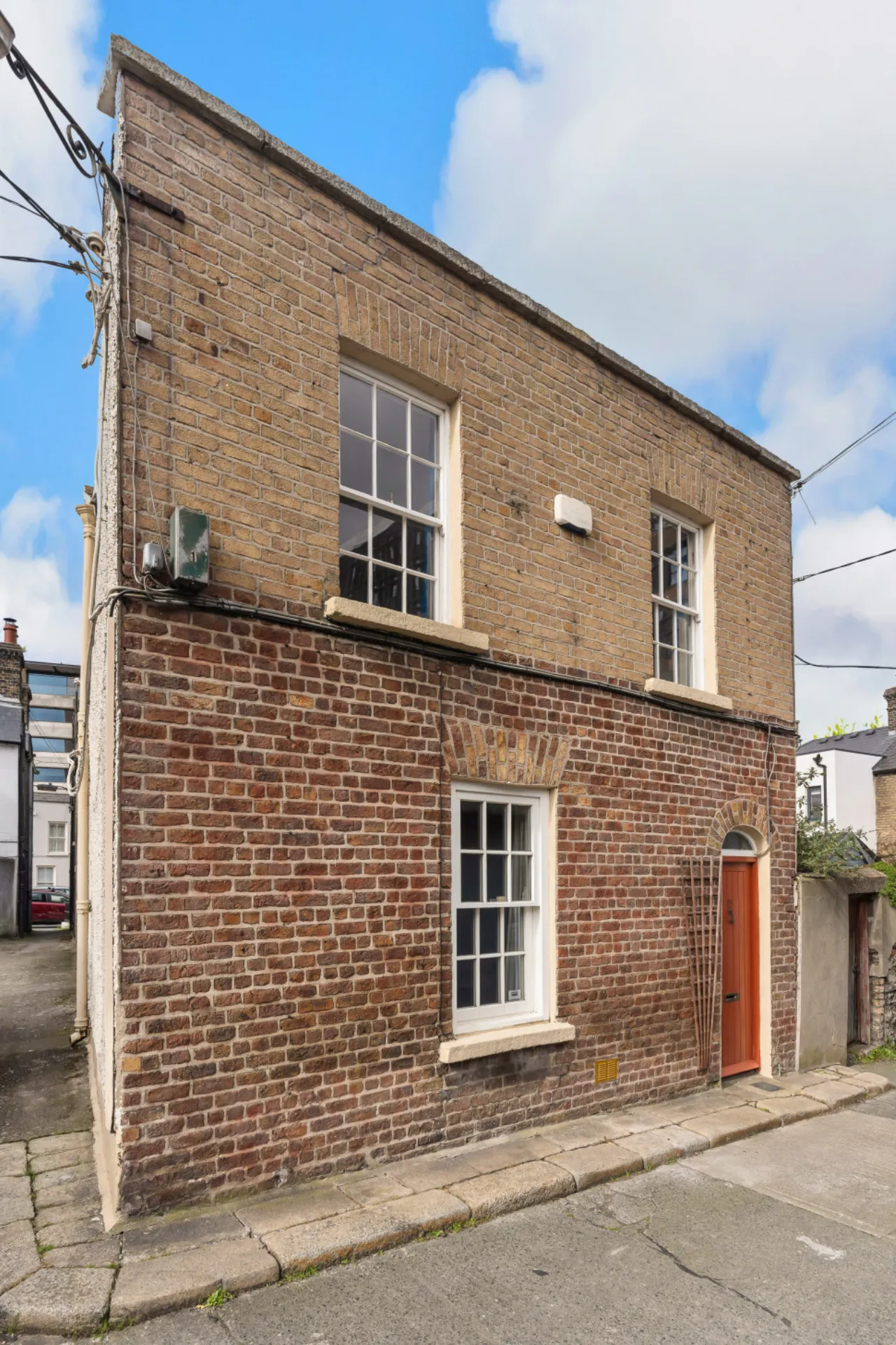 Photo of 15 Albert Court East, Grand Canal Street, Dublin 2, D02PR29