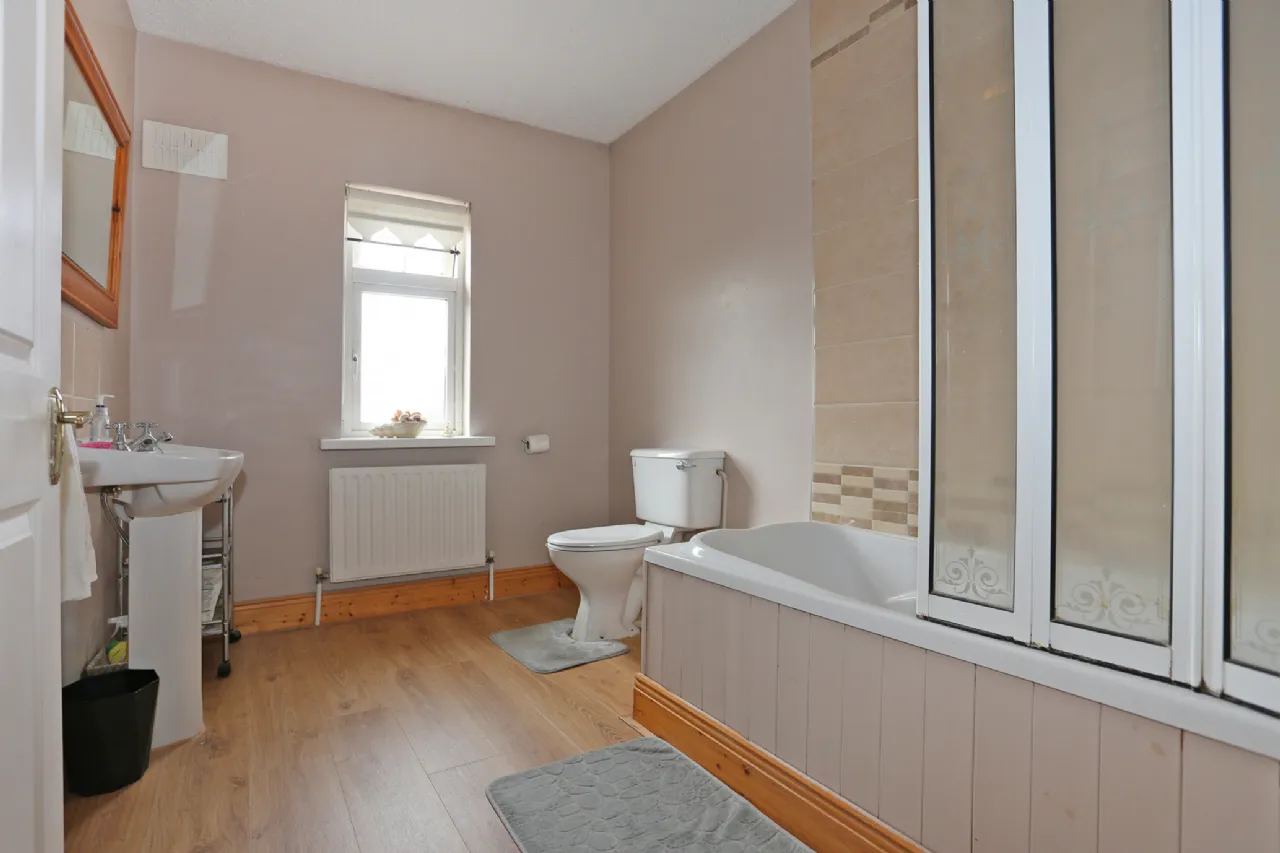 Photo of 5 Crestwood, Kilteragh, Dooradoyle, Limerick, V94X92W