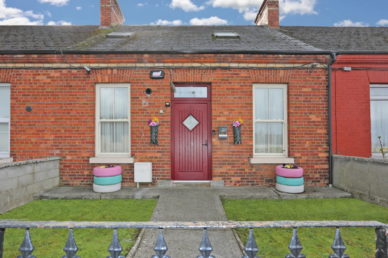 Photo of 10 Fairview Terrace, Greenhill Road, Garryowen, Limerick, V94 A34W