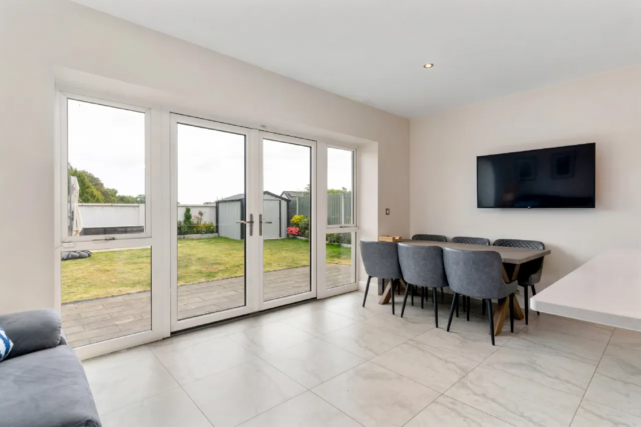 Photo of 61 Bishops Gate, Kilternan, Dublin 18, D18 HF6R