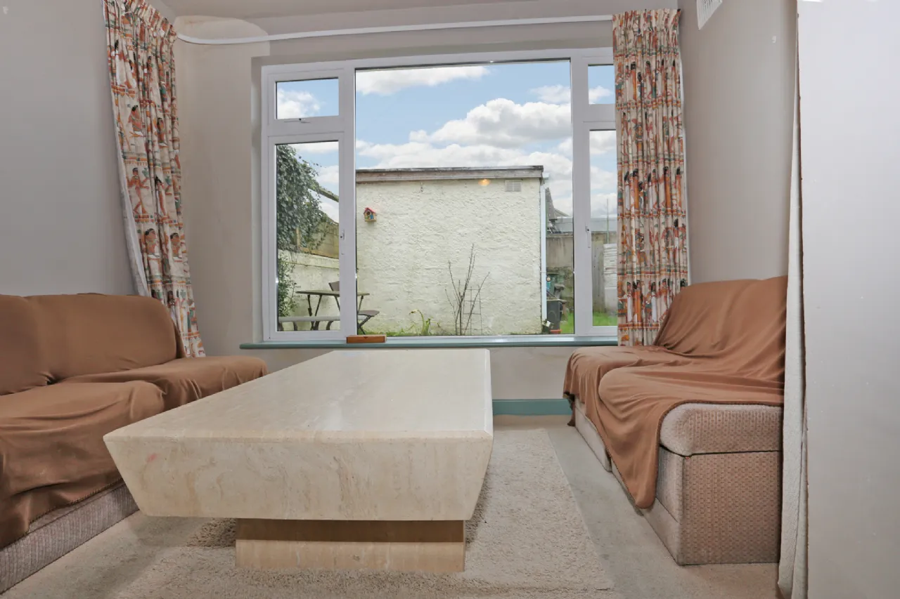 Photo of Inisbeo, 8 Elm Park, Ennis Road, Limerick, V94 X3WX