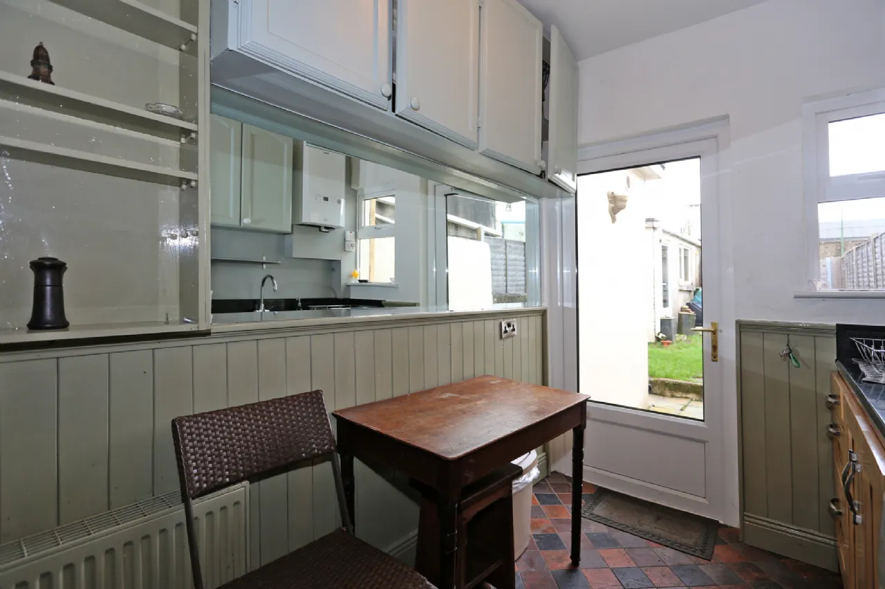 Photo of Inisbeo, 8 Elm Park, Ennis Road, Limerick, V94 X3WX