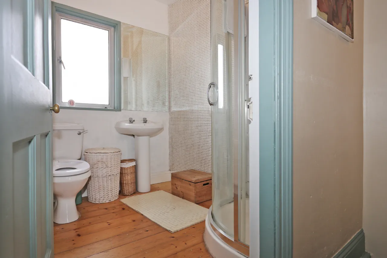 Photo of Inisbeo, 8 Elm Park, Ennis Road, Limerick, V94 X3WX