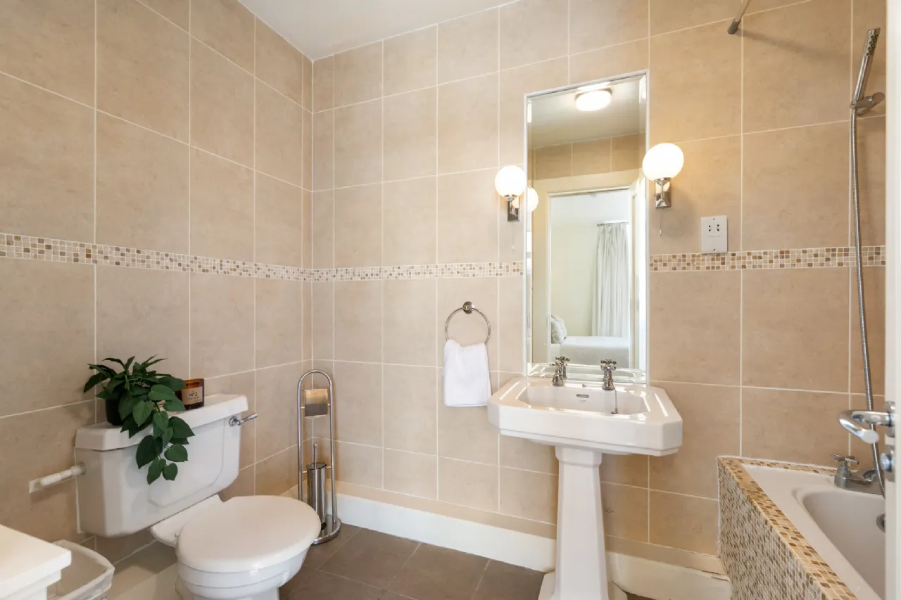 Photo of Penthouse, 33 The Warehouse, Clanbrassil Terrace, Dublin 8, D08 NP40