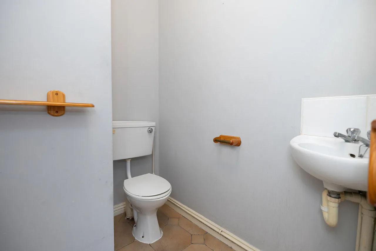 Photo of 1 Abbey Bridge, Dean Street, Kilkenny, R95 EYW0