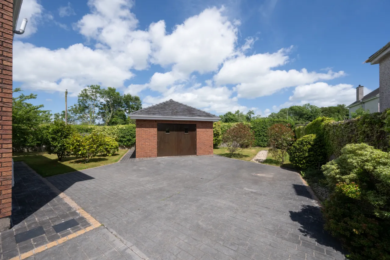 Photo of 11 Chestnut Lawn, Classes Lake, Ovens, Co Cork, P31A499