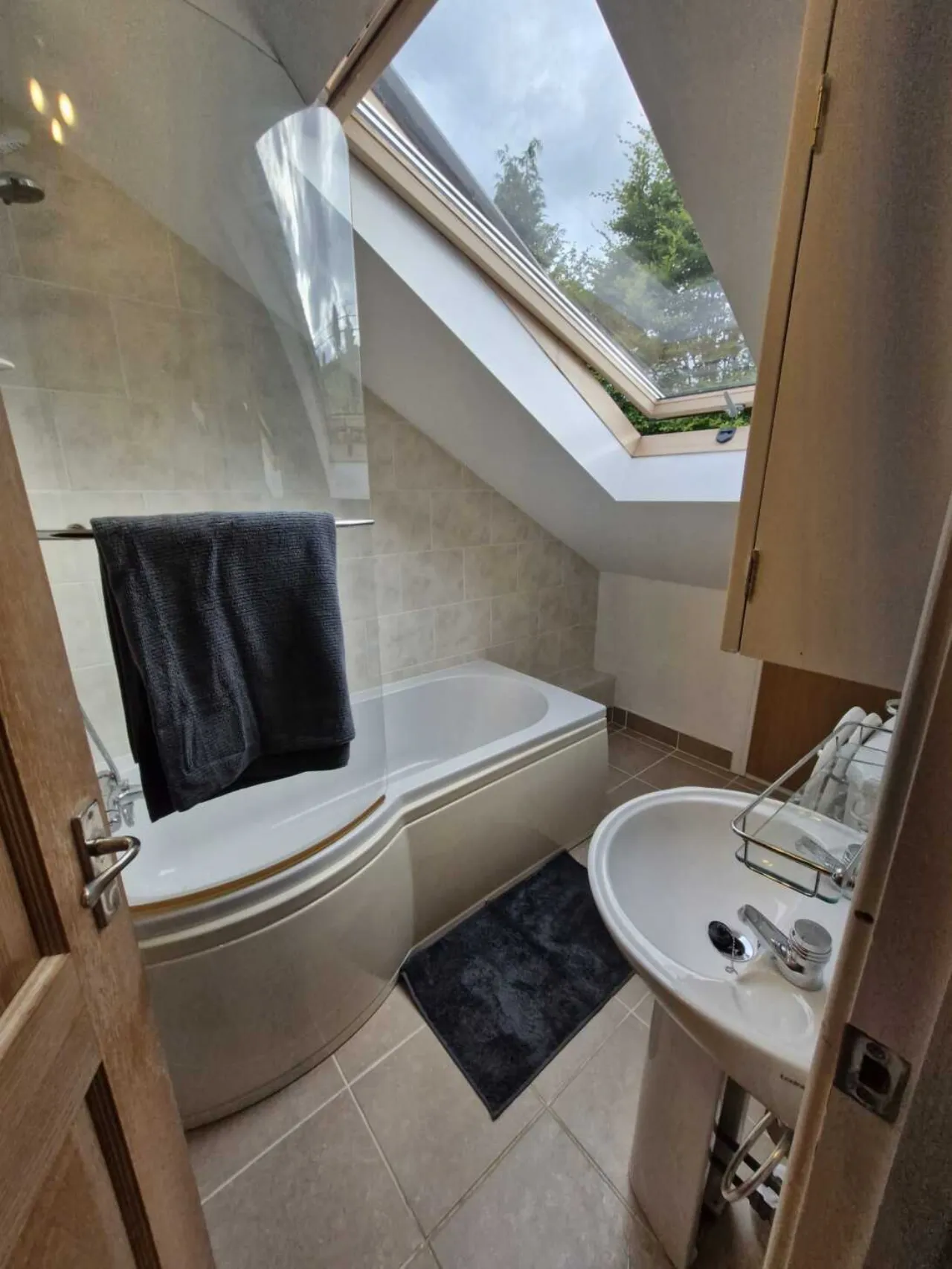 Photo of Three Wells Cottage, Macreddin Road, Aughrim Upper, Aughrim, Co Wicklow, Y14YN73