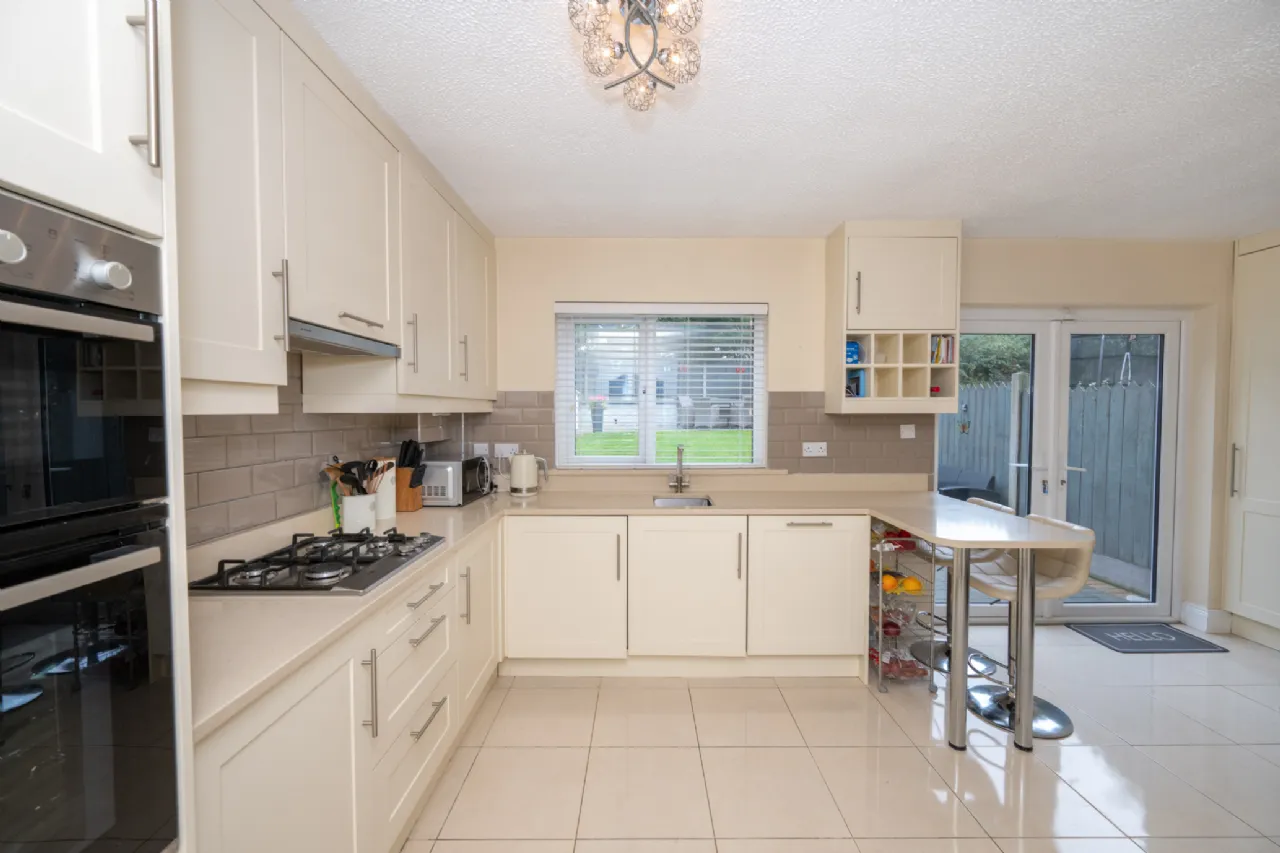 Photo of 34 The Willows, Classes Lake, Ovens, Cork, P31H525